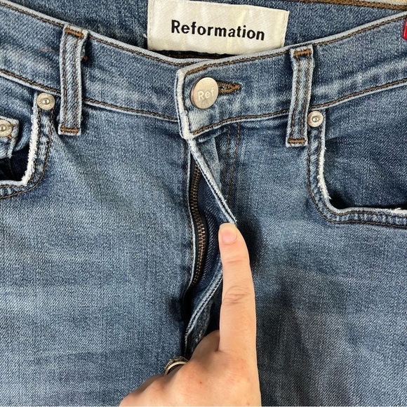 REFORMATION High and Skinny Jeans in Rhine - Picture 12 of 16